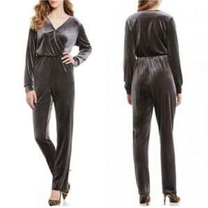 Gibson Latimer Gray Velvet Wrap Jumpsuit | Plus Size XXL Long Sleeve